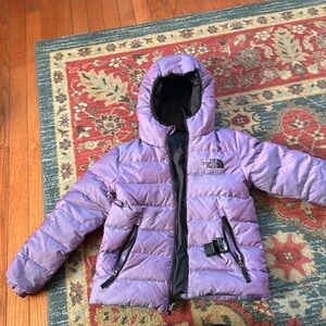 The North Face Reversible  550 Goose Down Puffer Jacket kids 7/8